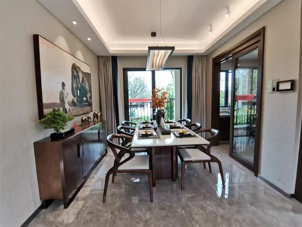 1746001704255227.jpg afa32f0b4029ae3f3f0bd2b952c192c.jpg