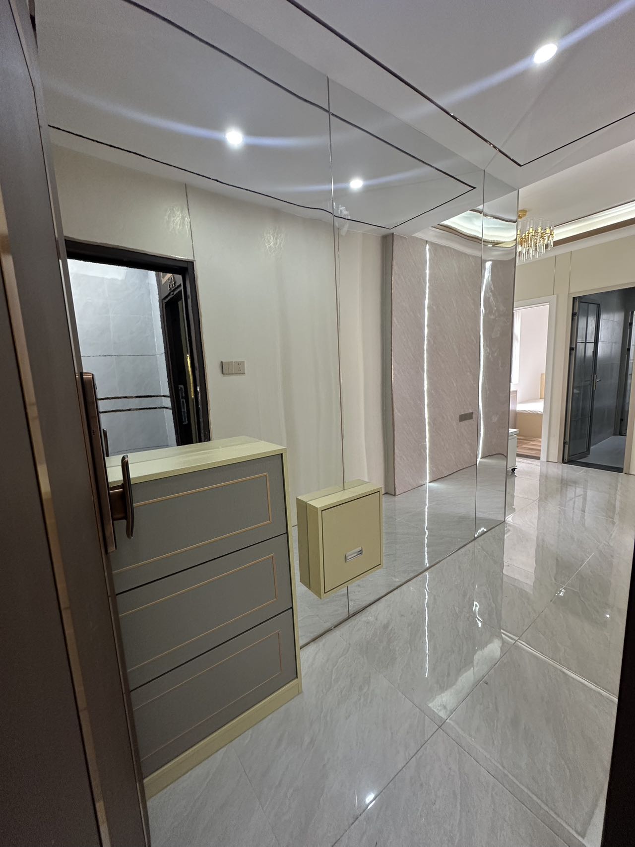 1750500995698814.jpg 3529bdf475756288e7e7b322469b171e.jpg